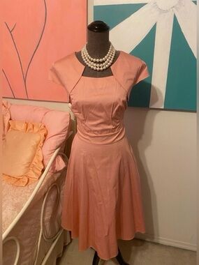 Vintage-Inspired Peach Midi Dress with Cap Sleeves